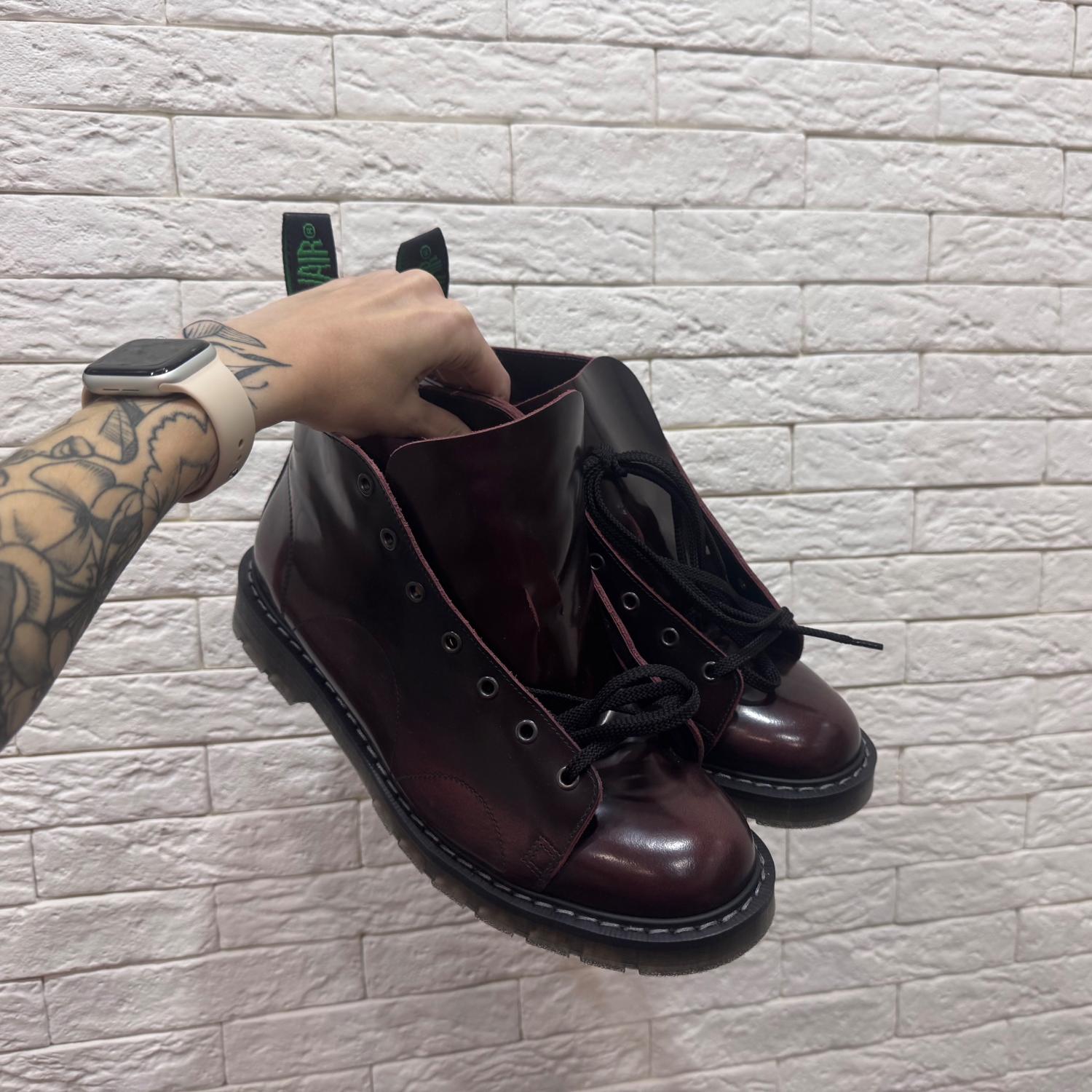 Mastering Shoe Care: How to Wear, Rotate, and Maintain Your Footwear Mastering Shoe Care: How to Wear, Rotate, and Maintain Your Footwear