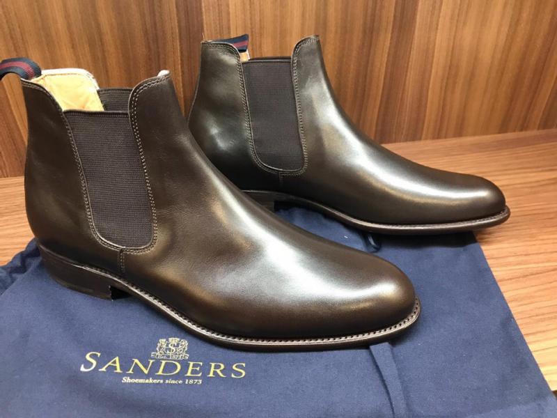 Pre-Christmas Edit at English Brands